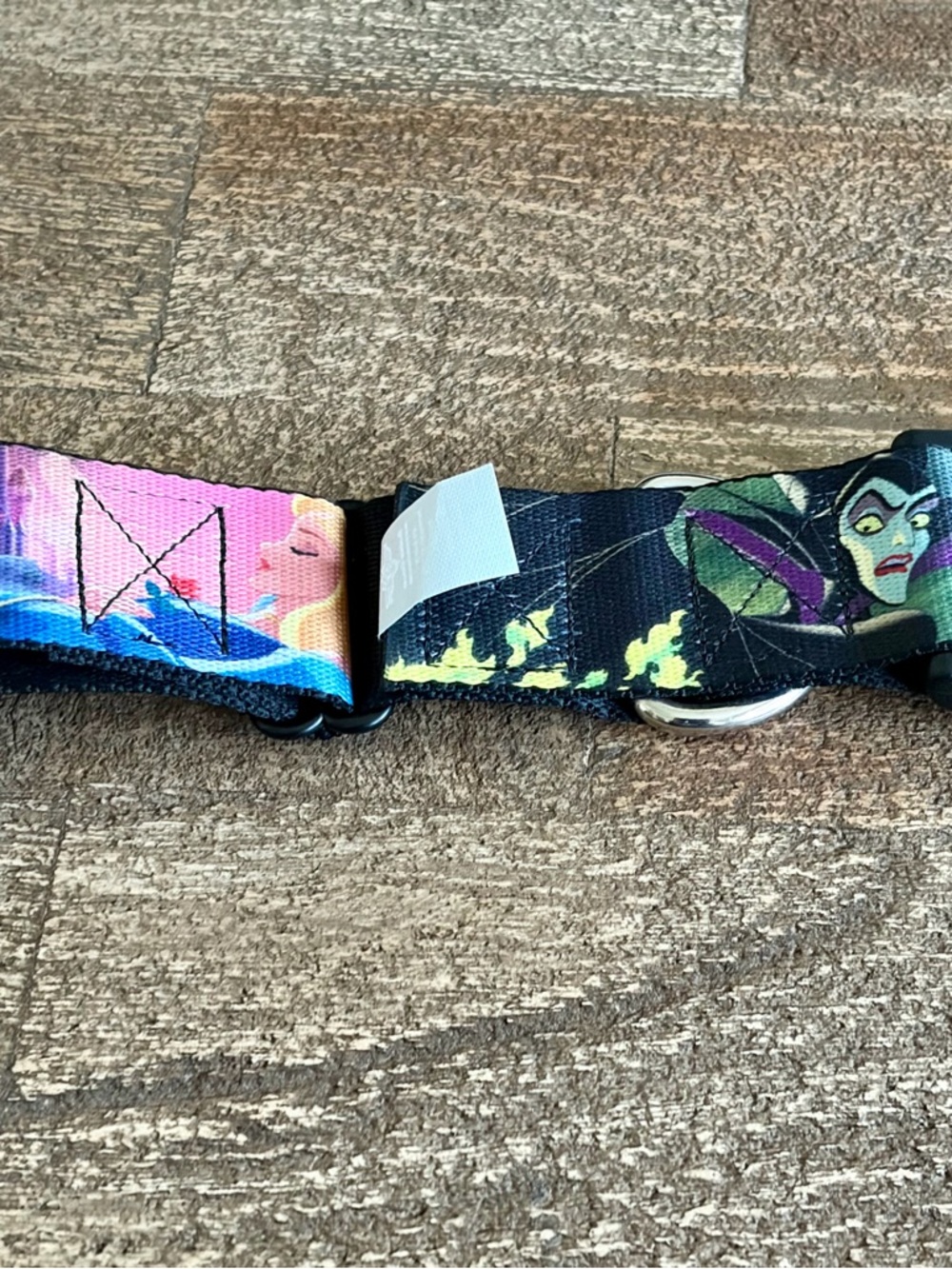 Buckle-Down Disney Villains Dog Collar (Maleficent/Sleeping Beauty) Size: LARGE - Picture 7 of 15